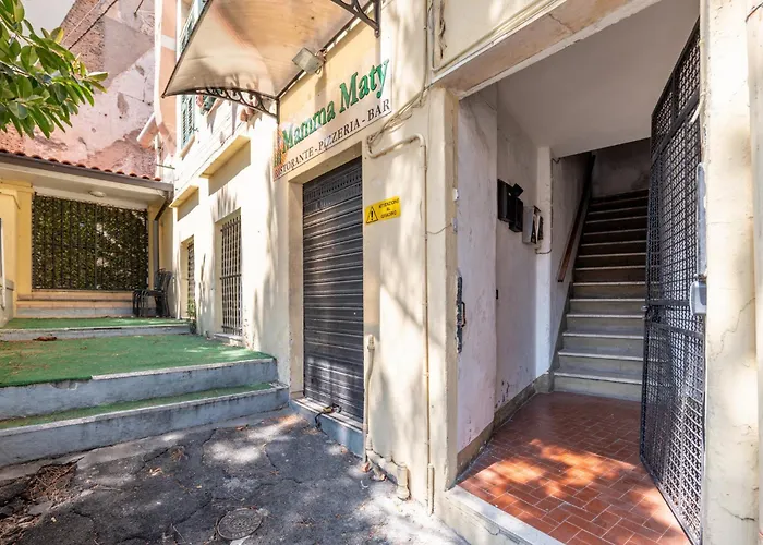 Διαμέρισμα Guesthost - Cozy Loft Flat In