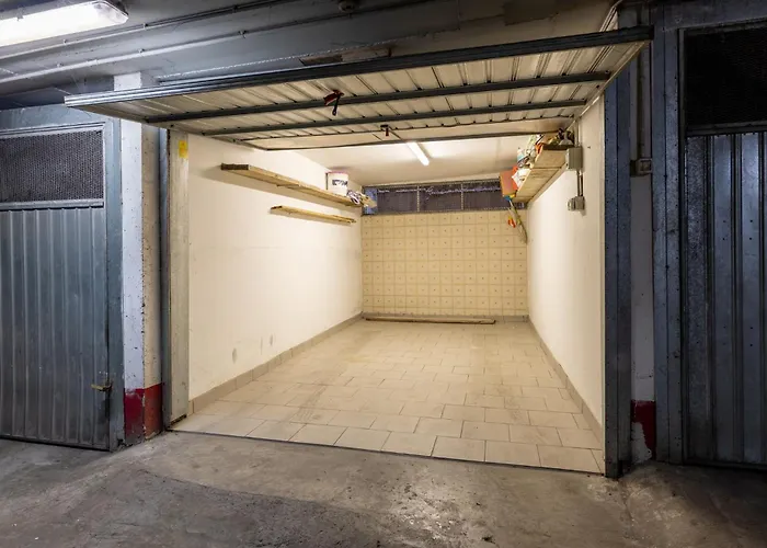 Guesthost - Cozy Loft Flat In Санремо